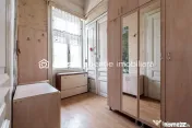 Apartament 98 mp pe bulevardul Decebal, fatada renovata C...