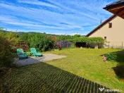 CASA PE PARTER IN BUJORENI - LINISTE, CURTE SI VEDERE SPRE VF. COZIA 