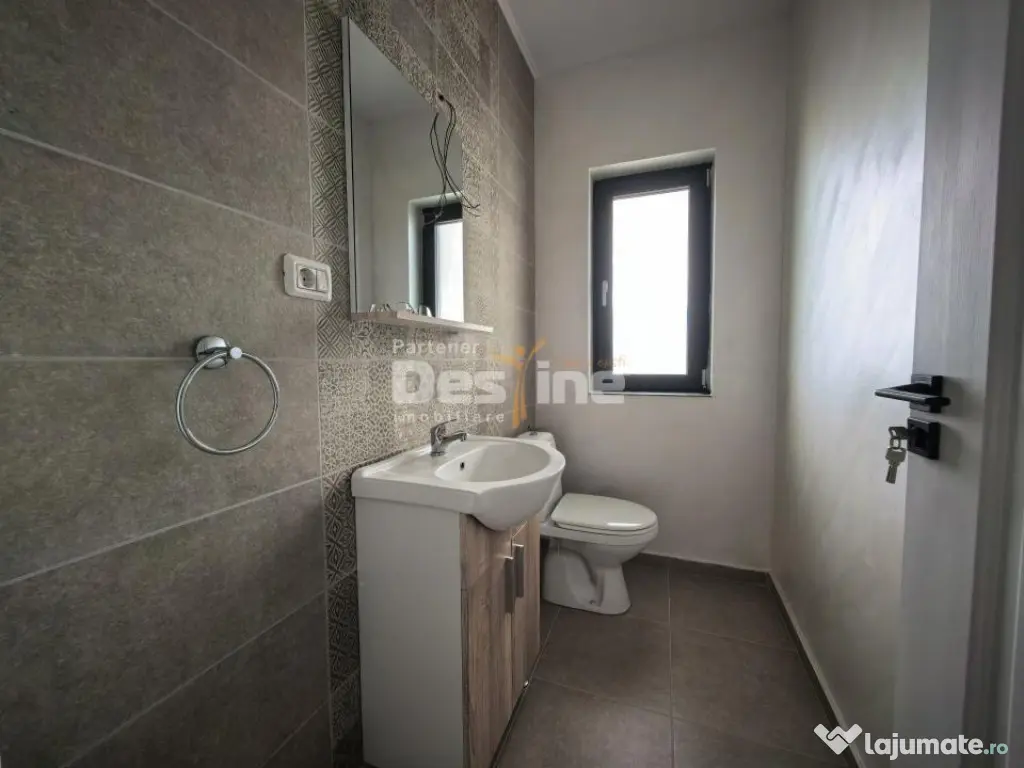 Casă individuală 3 camere 2 bai 313 mp teren Lunca Cetațu