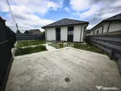 Casă individuală 3 camere 2 bai 313 mp teren Lunca Cetațu 
