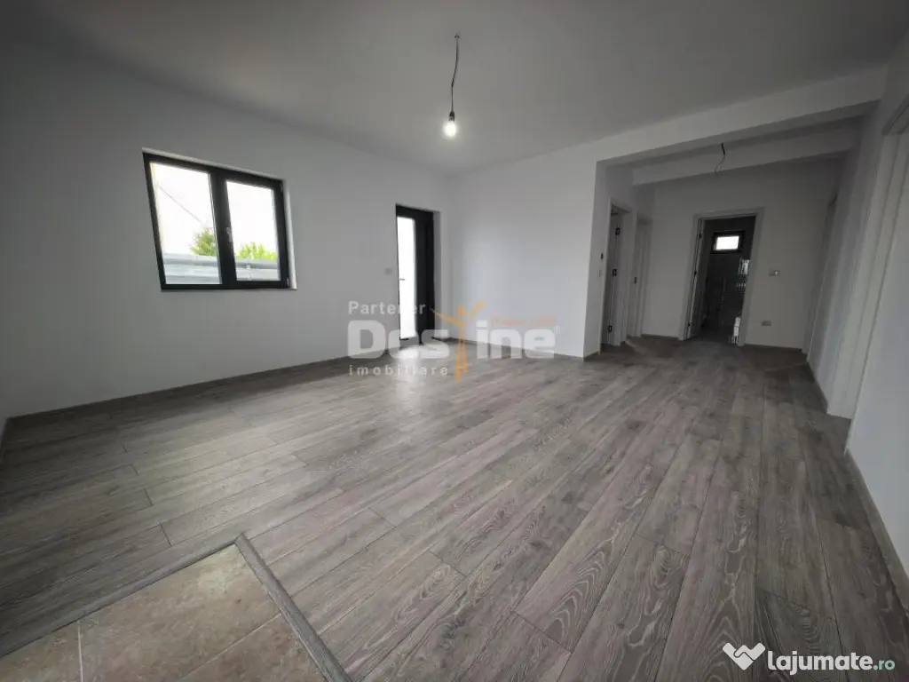 Casă individuală 3 camere 2 bai 313 mp teren Lunca Cetațu