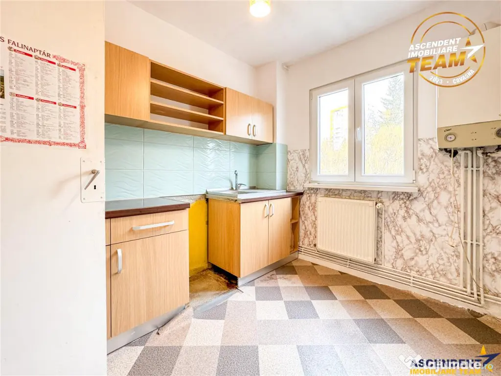 3D FILM! Apartament 3 camere,etaj 2, areal apreciabil, Simer