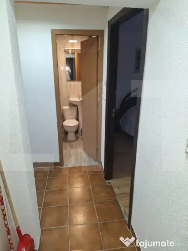 Apartament 4 camere, 95 mp, zona Micro 4