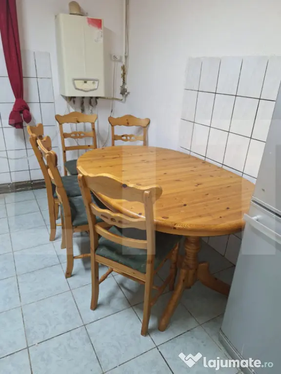 Apartament 4 camere, 95 mp, zona Micro 4