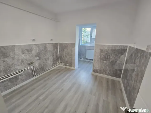 Apartament 3 camere, 77 mp, parter, locuit/birouri, zona Sud
