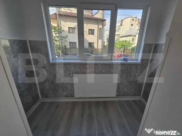 Apartament 3 camere, 77 mp, parter, locuit/birouri, zona Sud