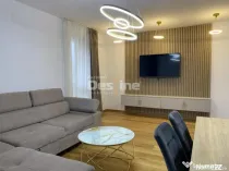 Studio 58 mp la etaj intermediar, cu balcon, situat in Urban