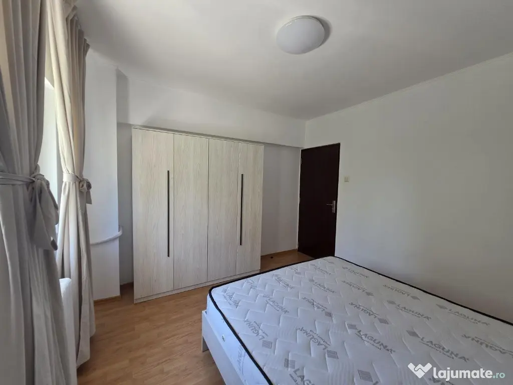 Închiriez apartament 2 camere zonă centrală