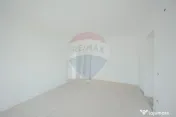De vânzare apartament cu 2 camere, renovat, în zona Rog...