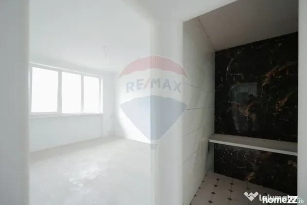De vânzare apartament cu 2 camere, renovat, în zona Rog... - Oradea (Bihor)
