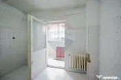 De vânzare – Apartament 2 camere, parter înalt, tripl... 