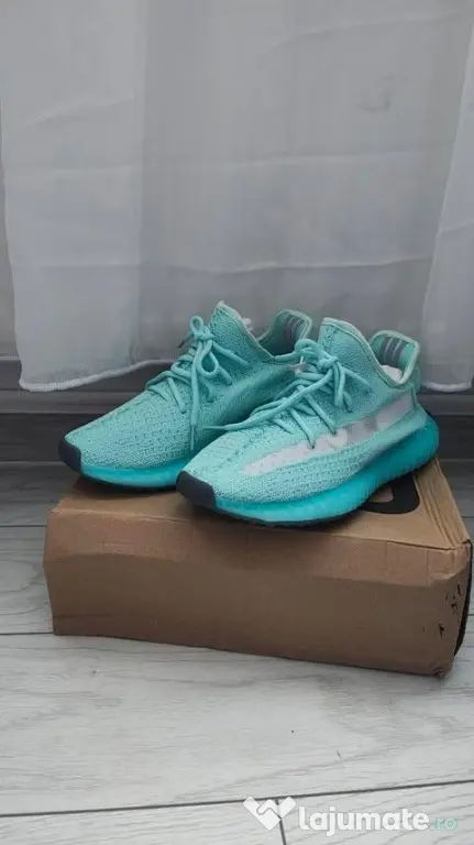 Yeezy boost 350
