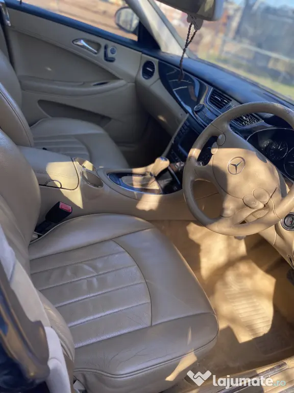 Dezmembrez Mercedes