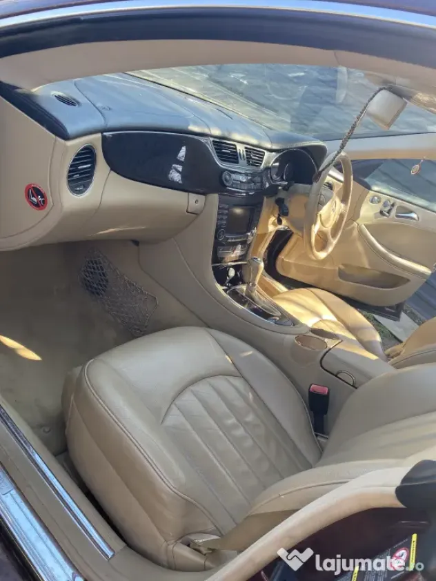 Dezmembrez Mercedes