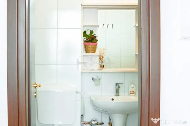 Garsonieră Ready for Airbnb, Ion Mihalache