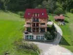 Pensiune la cheie de vanzare | 10 camere | Sacele, Brasov