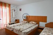 Pensiune la cheie de vanzare | 10 camere | Sacele, Brasov... 