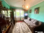 Apartament de vanzare, etaj 1, 35 mp, zona Nufarul 
