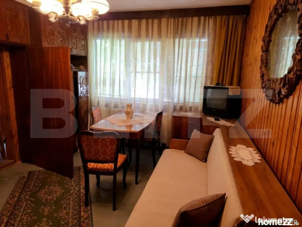 Apartament de vanzare intr-o zona superba si linistita a ora