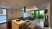 APARTAMENT SPECTACULOS l GRADINA 100 MP l 2 GARAJE l GYM ... 