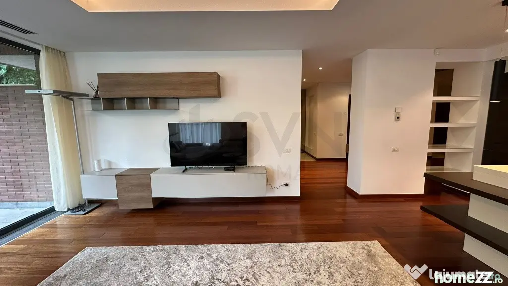 APARTAMENT SPECTACULOS l GRADINA 100 MP l 2 GARAJE l GYM ...