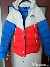 Hanorac Nike cu puf stare impecabila
