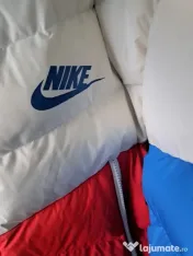 Hanorac Nike cu puf stare impecabila