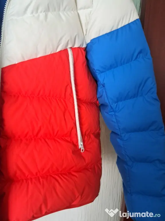 Hanorac Nike cu puf stare impecabila