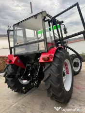 Tractor universal 533 
