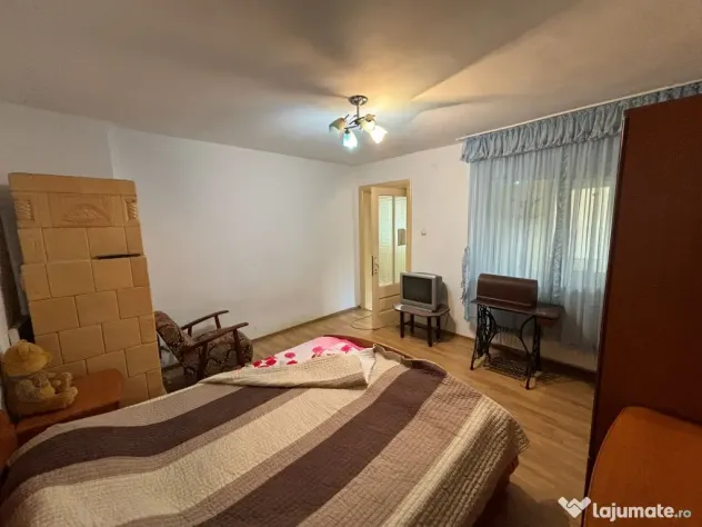 inchiriez casa alexandria firme muncitori