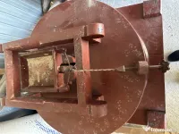 Moara de cereale cu pietre, actionare electrica - stare excelenta