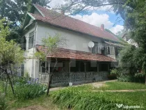 Casa de vanzare, 460 mp, 17 camere, zona Buzias