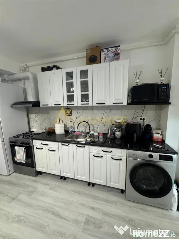 {Soseaua Oltenitei} Apartament 3 camere - 2 bai | Mobilat