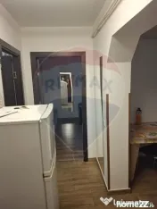 Garsoniera de inchiriat,etaj 2 in zona centrala
