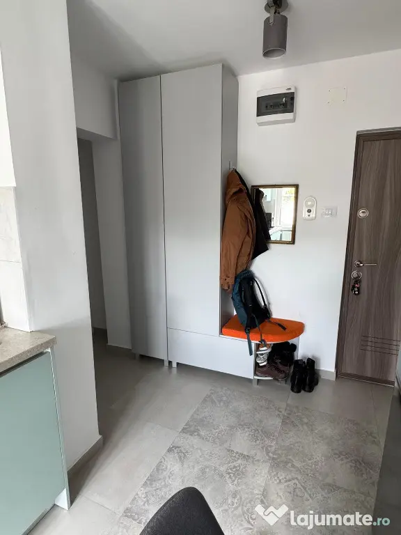 Vand apartament 2 camere decomandat Deva, I. Maniu, et 3, mobilat