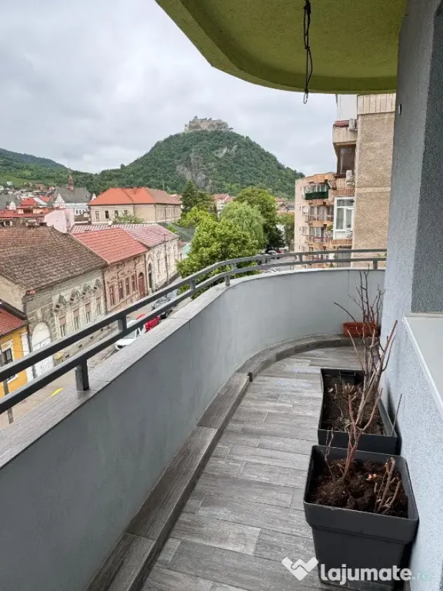 Vand apartament 2 camere decomandat Deva, I. Maniu, et 3, mobilat