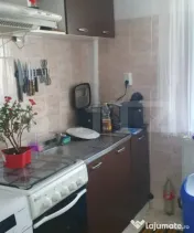 Apartament cu 2 camere, 48 mp, semidecomandat, zona Vatra Do 