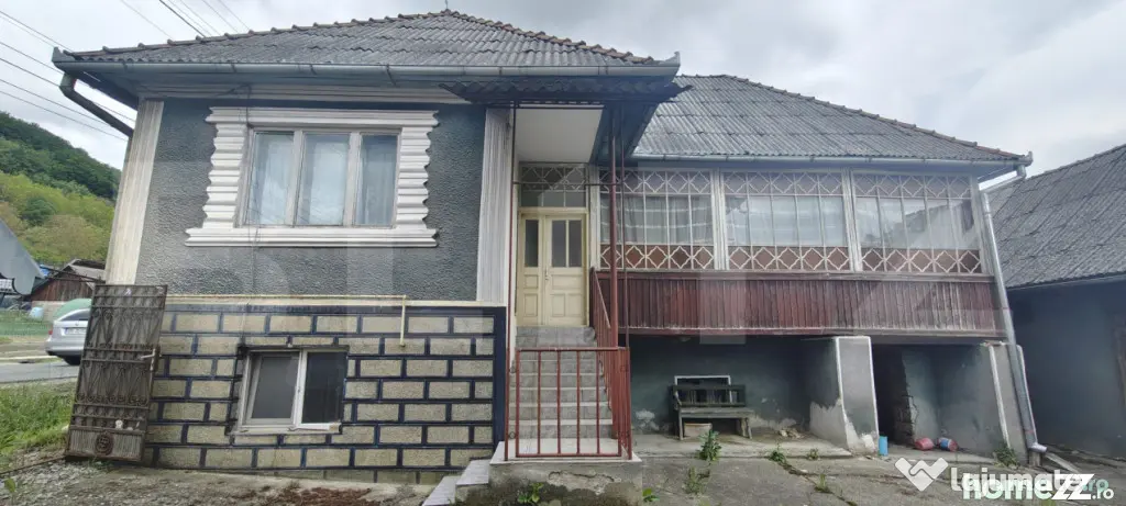 Casă la 18 km de Bistrița – Proprietate cu potențial,