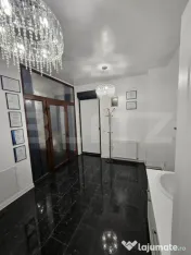 Apartament 2 camere, 54 mp, curte 140 mp, zona Dumbravita 