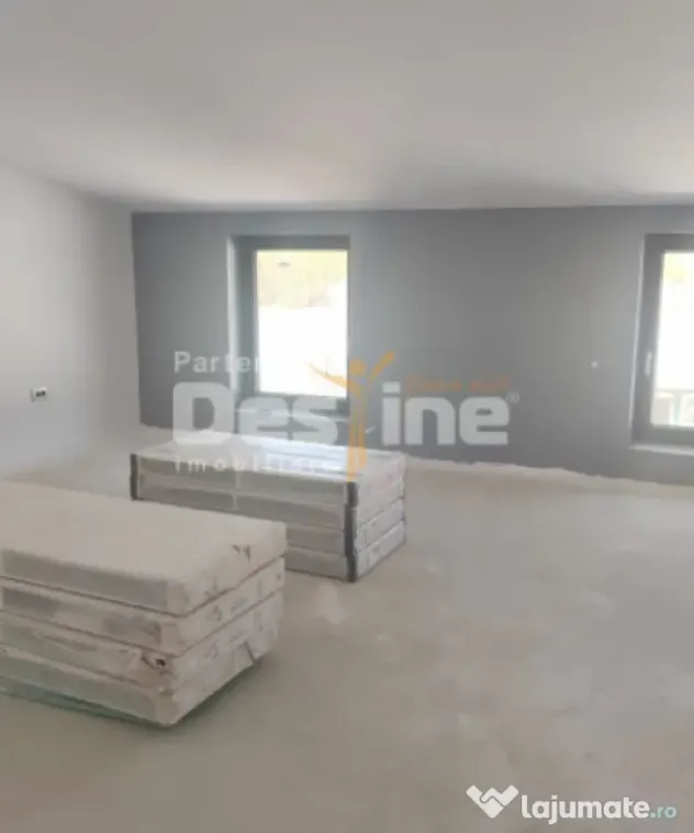 Spatiu comercial nou. Spatiu birouri