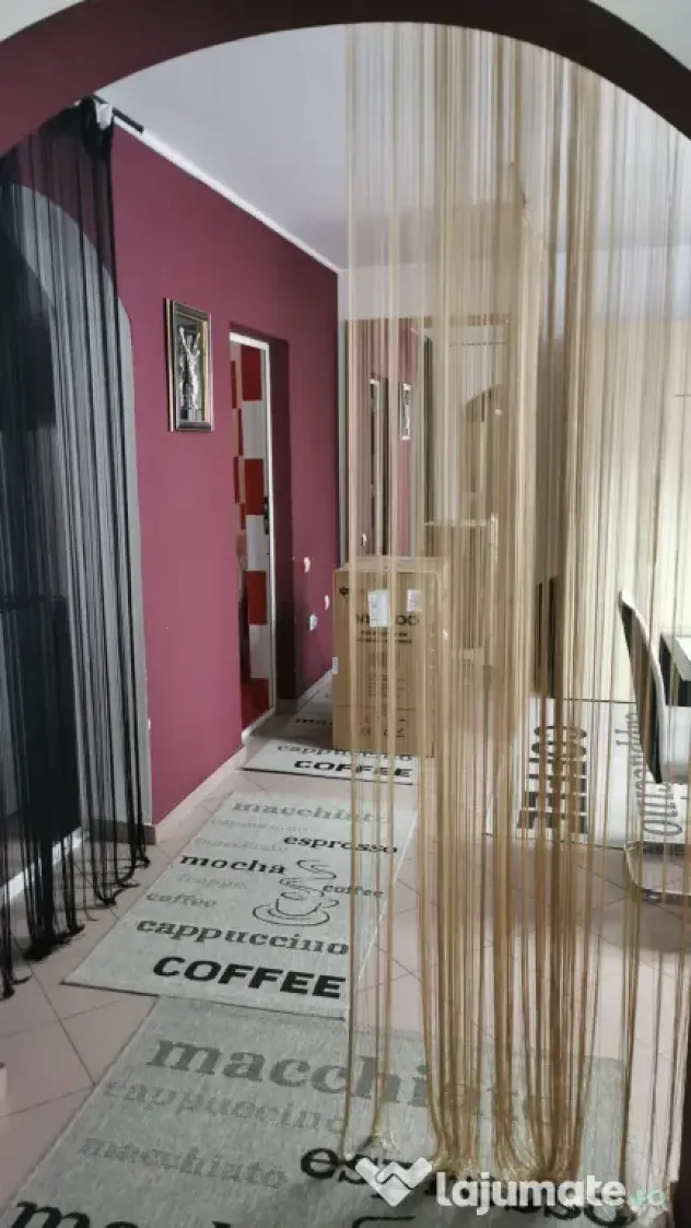 Inchiriez apartament cu 2 camere, parter vila, intrare separata