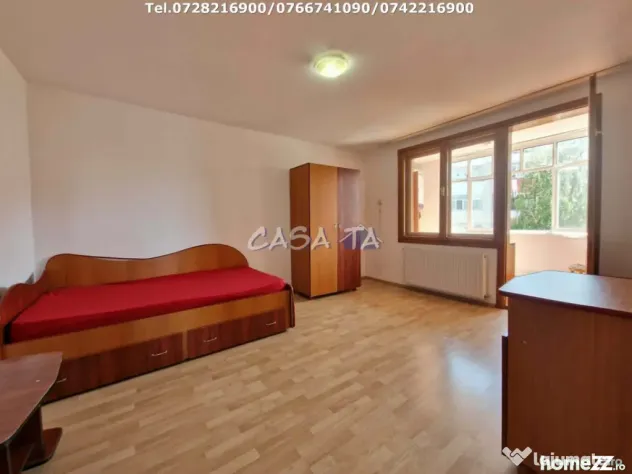 Închiriere apartament 3 camere, Str.Zambilelor