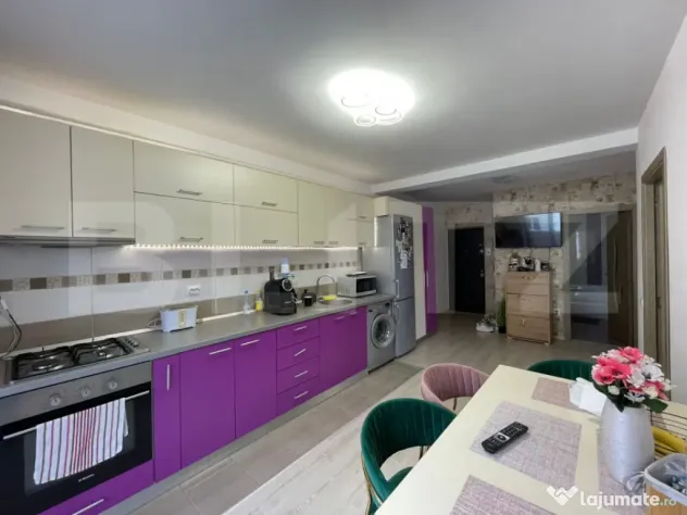 Apartament 3 camere, 54mp, 2 orientari