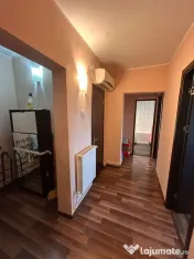 - Apartament 2 camere decomandat, Radu Negru. 