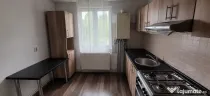 Particular - apartament 3 camere, decomandat, etaj 1, Tunari, langa parc
