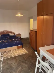 Garsoniera zona Bd Unirii