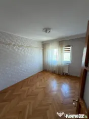Apartament 3 camere, decomanda tîn zona Casa de Cultură 