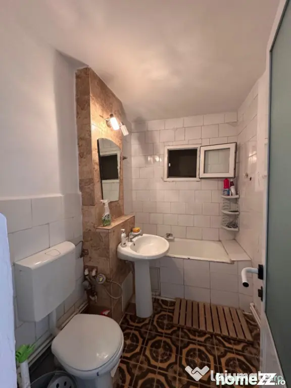 Apartament 4 camere de vânzare în Inel I - Constanța | De - Constanta (Constanta)