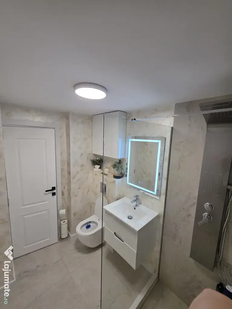 Apartament 2 camere de inchiriat pitesti central