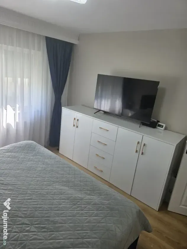 Apartament 2 camere de inchiriat pitesti central